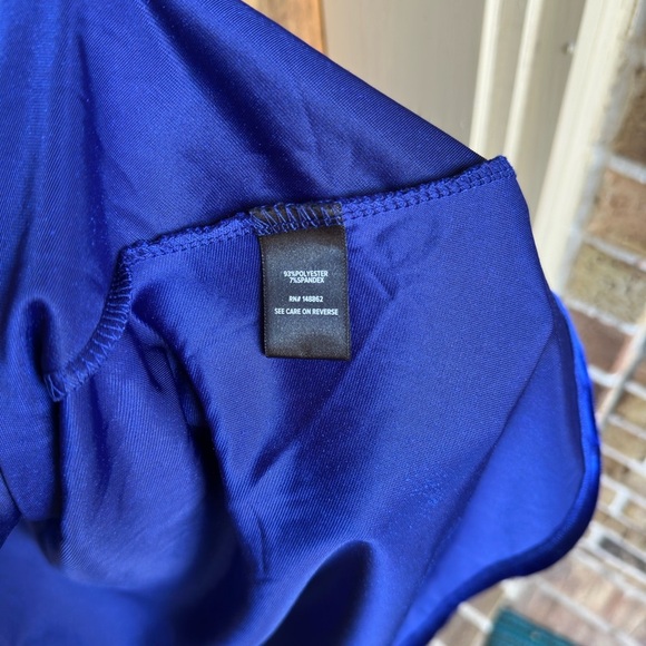 Torrid Royal Blue Asymmetrical Velvet Dress - Picture 6 of 10